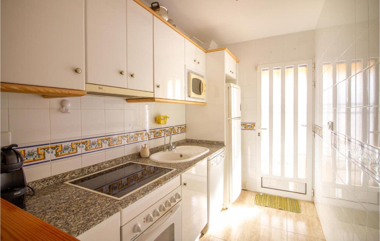 4 Bedroom Cozy Home In Pilar De La Horadada Eksteriør billede