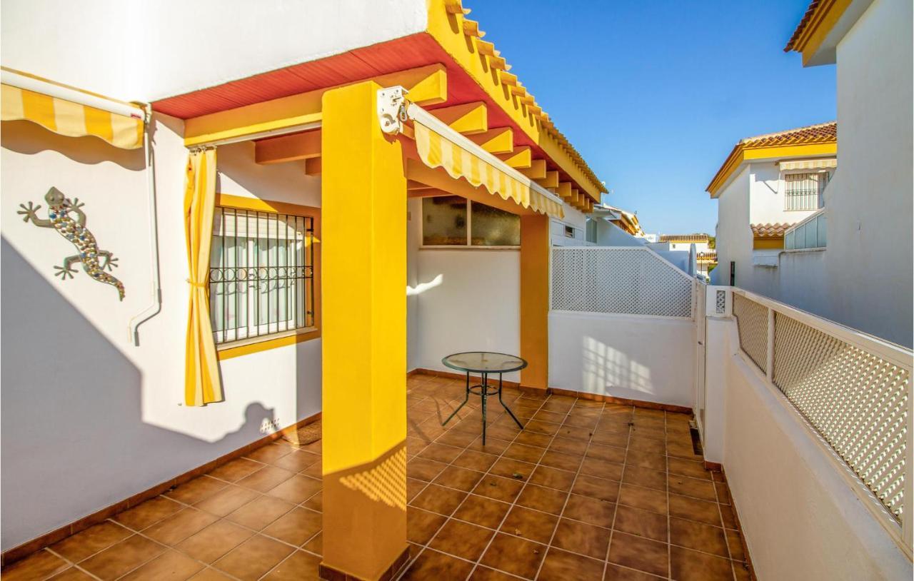 4 Bedroom Cozy Home In Pilar De La Horadada Eksteriør billede