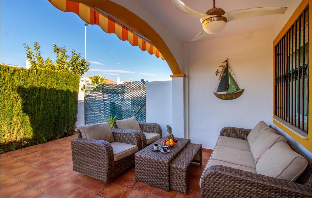 4 Bedroom Cozy Home In Pilar De La Horadada Eksteriør billede